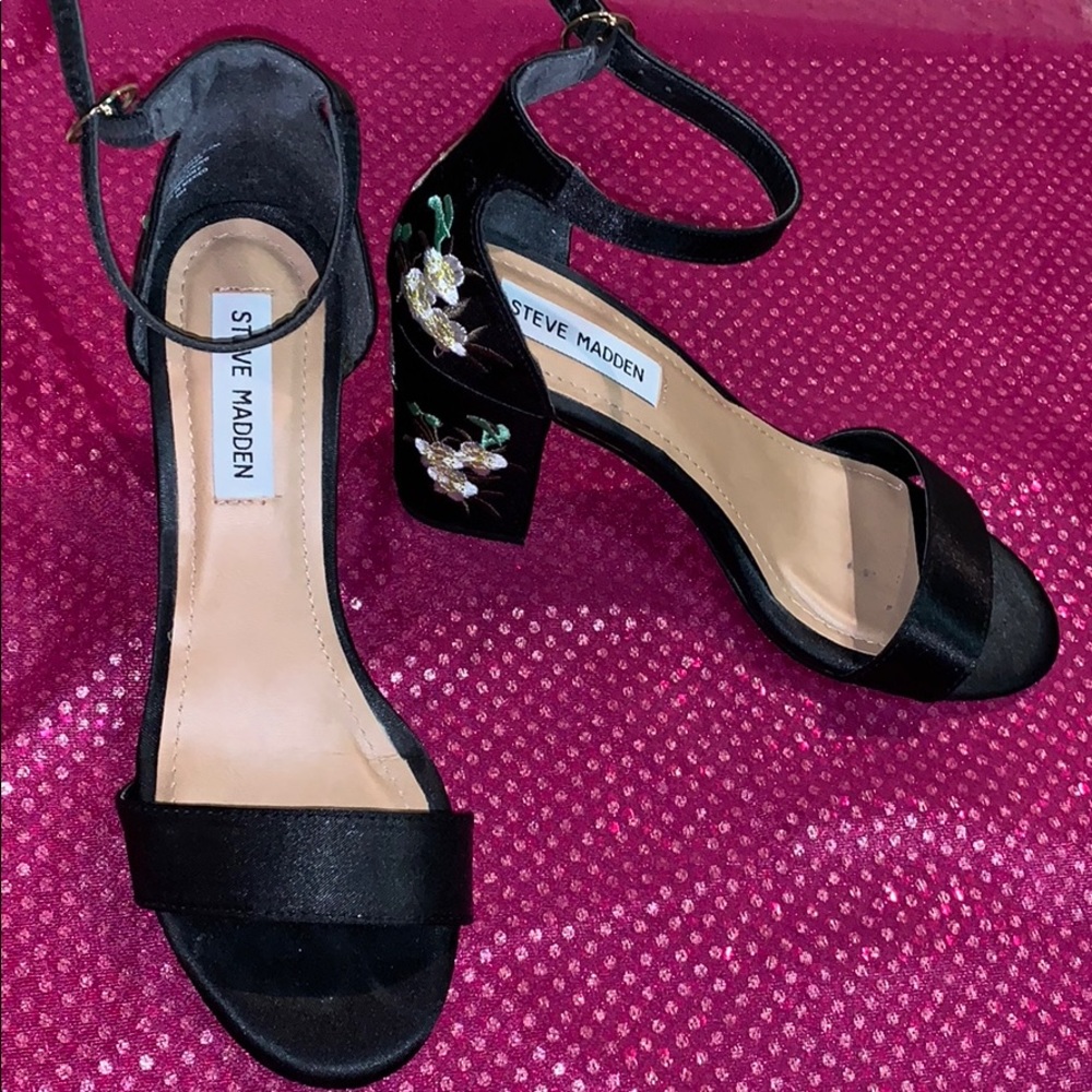Steve Madden floral chunky heels